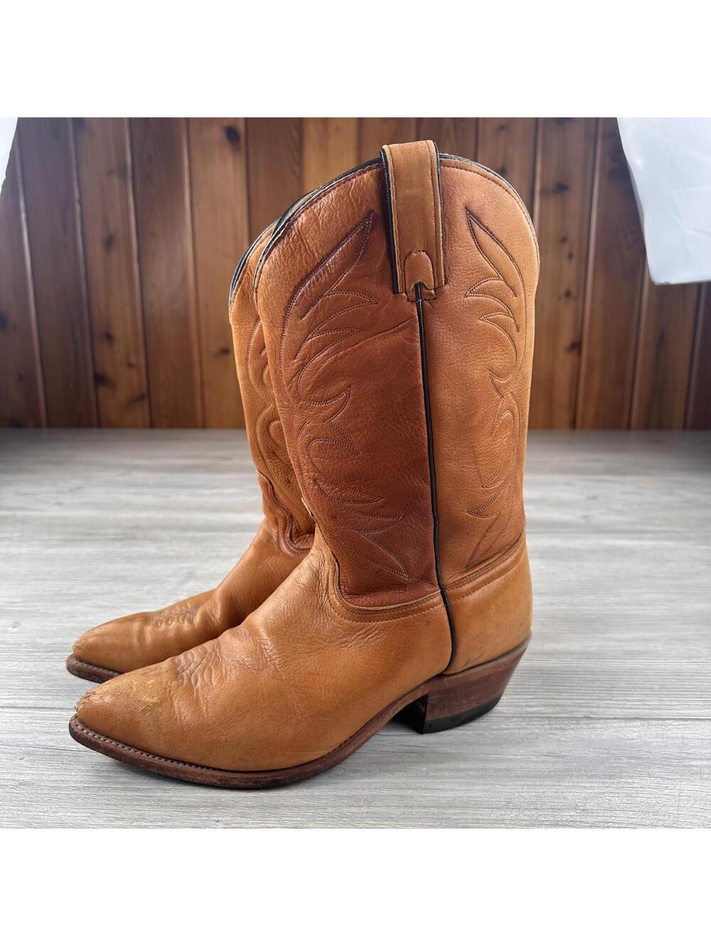 VTG Capezio Western Boots Mens 10.5EE Golden Brown Leather Pull On Made in USA